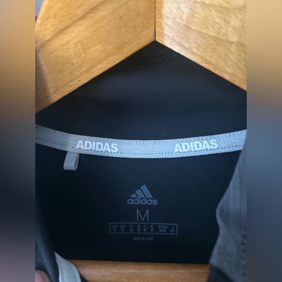Adidas sports vest - Picture 6 of 16